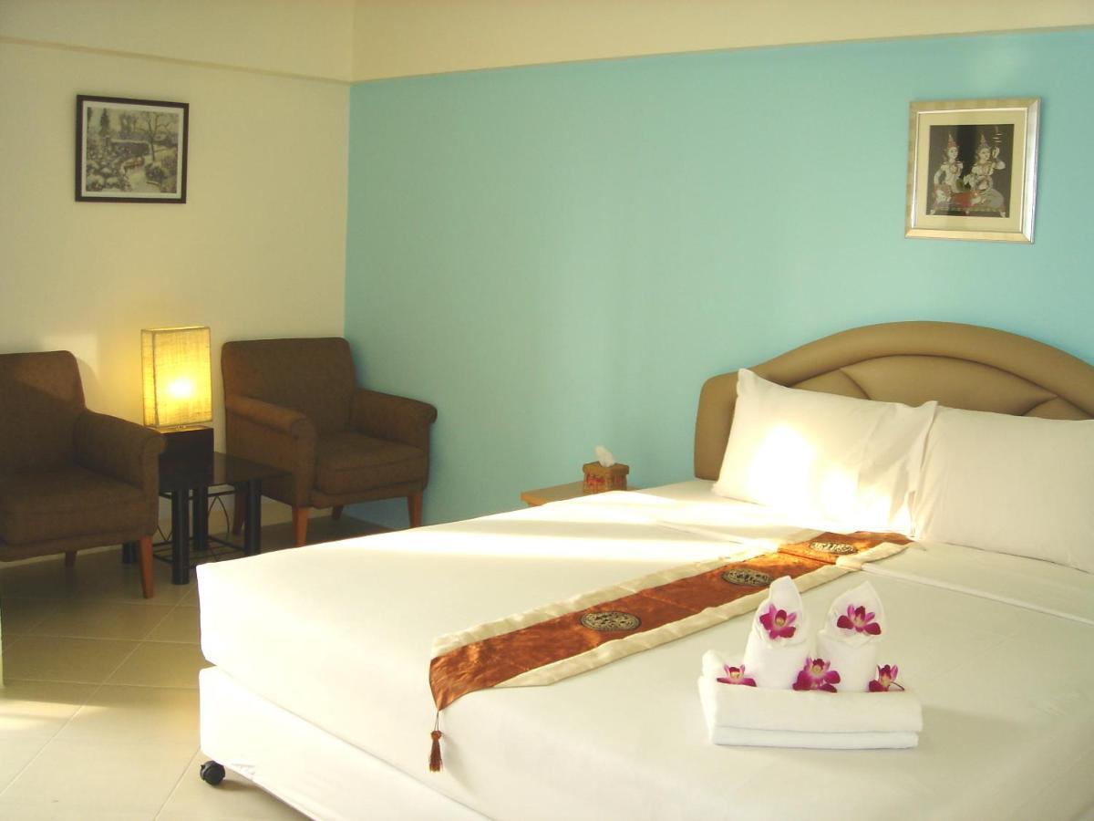 The Nest Serviced Apartment Бангкок Экстерьер фото