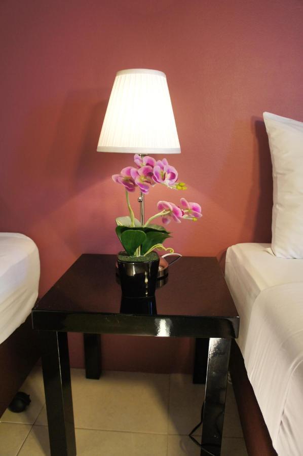 The Nest Serviced Apartment Бангкок Экстерьер фото