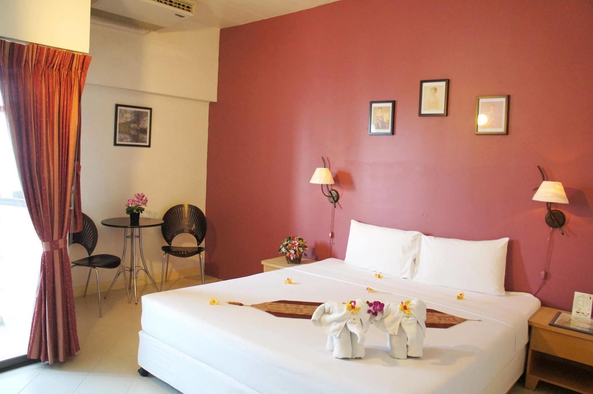 The Nest Serviced Apartment Бангкок Экстерьер фото
